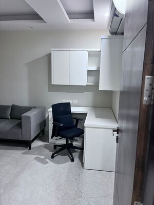  3 BHK Builder Floor at Dlf Phase ii – for Rent