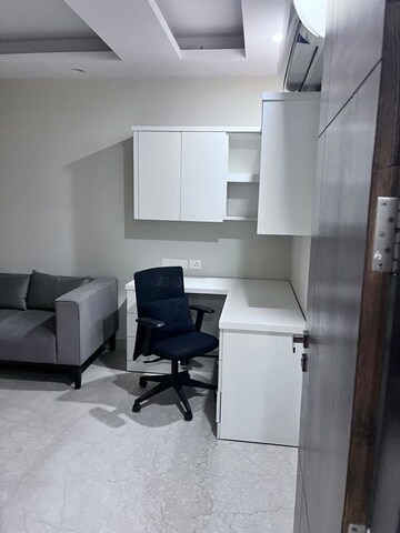  3 BHK Builder Floor at Dlf Phase ii – for Rent