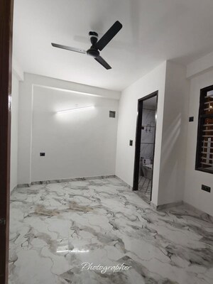 Room in 1 BHK Builder Floor at Freedom Fighters Enclave – for Rent