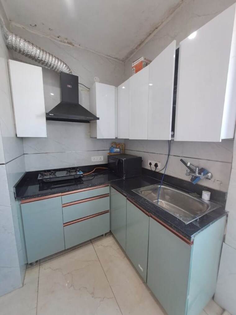 Kitchen, freedom fighters enclave 1 Bedroom 450 Sq.Ft. Builder Floor In Freedom Fighters Enclave Delhi 10116044