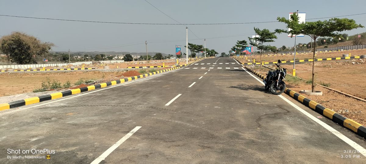 Plot For Sale in Bhuvanagiri