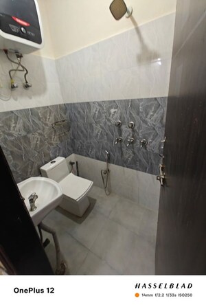 Bathroom in 2 BHK Builder Floor at Mayur Vihar 1 – for Rent
