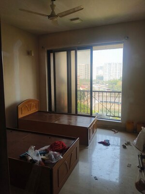 Master Bedroom in 2 BHK Apartment at Brook Haven, Jogeshwari East – for Rent