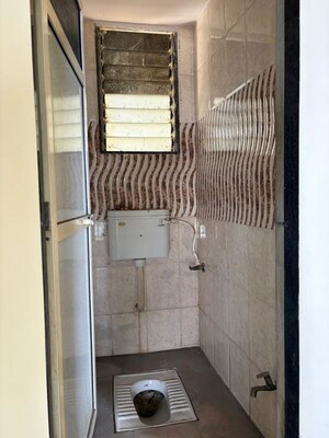 Bathroom in 1 BHK Apartment at Maruti Pooja, New Panvel – for Rent