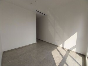 Room in 3 BHK Apartment at Prestige Jasdan Classic, Mahalaxmi – for Rent