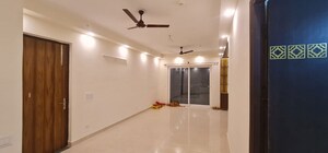 Furnished Amenities in 3 BHK Apartment at Amrapali Heartbeat City, Sector 107 – for Rent