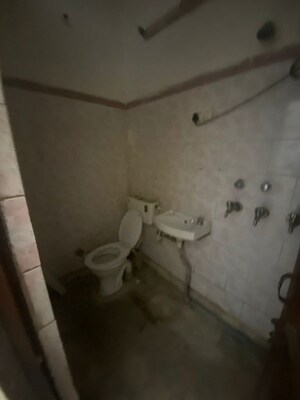 Bathroom in 2 BHK Independent House at Patel Nagar – for Rent