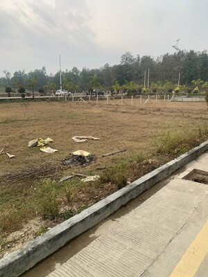  Plot For Sale in Mohabbewala