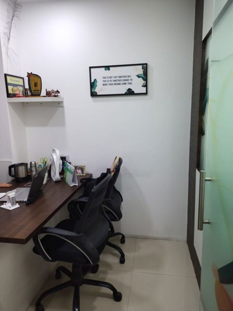 Team Area, real-tech-park Commercial Office Space 740 Sq.Ft. In Vashi Sector 30a Navi Mumbai 10116208