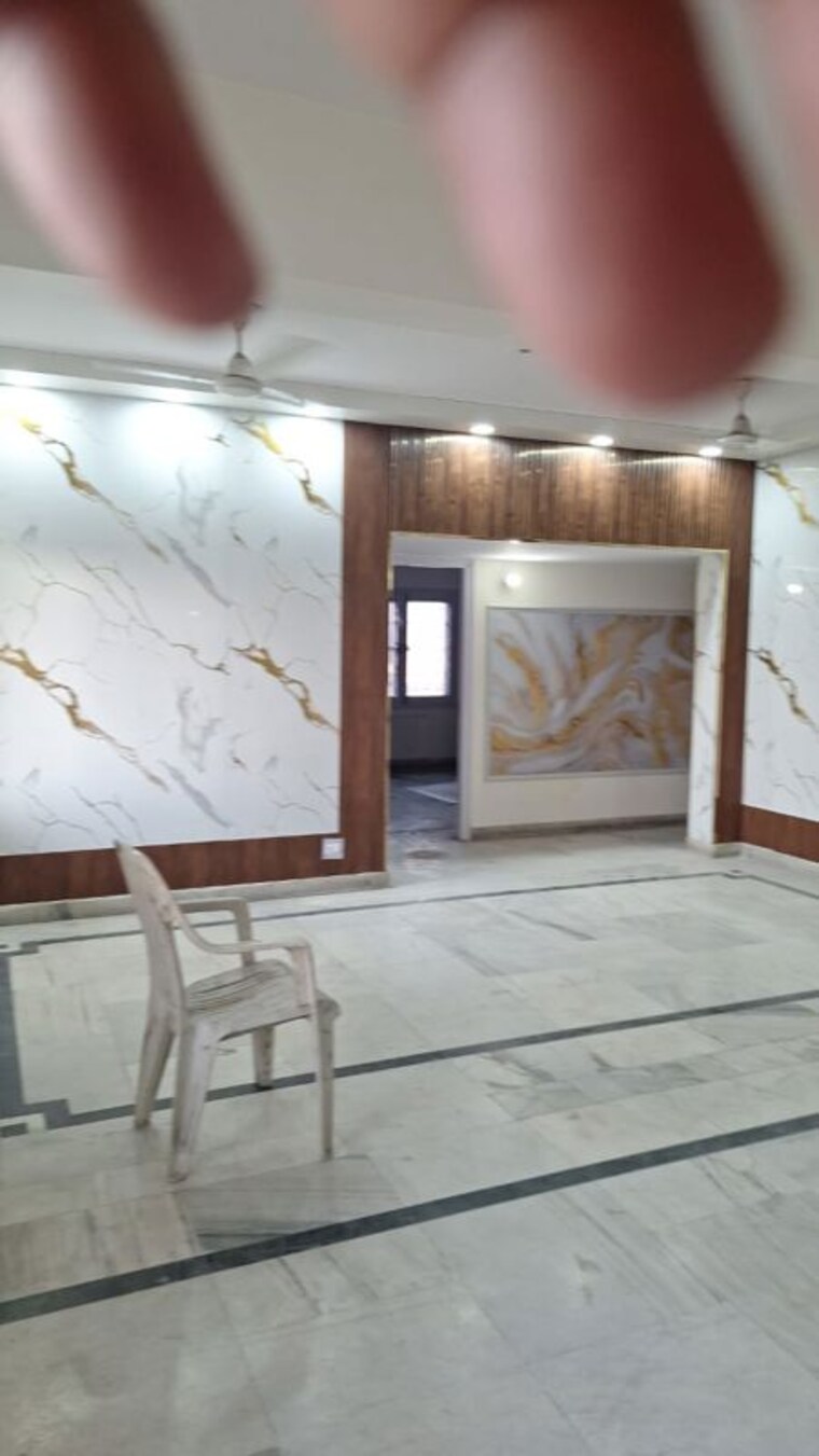 Room, ip extension 2 Bedroom 1000 Sq.Ft. Apartment In Ip Extension Delhi 10116225