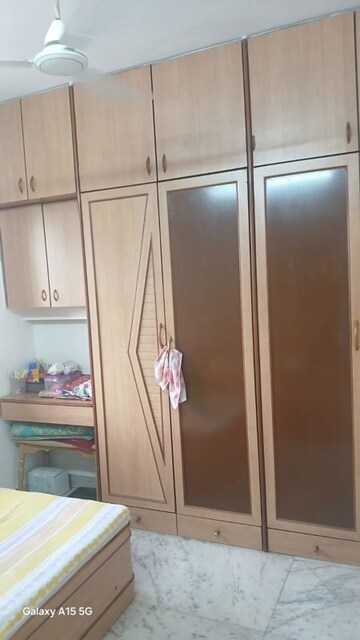 Furnished Amenities in 2 BHK Apartment at Thakur Gayatri Satsang, Kandivali East – for Sale