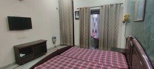 Bedroom in 3 BHK Builder Floor at Sector 71 – for Rent