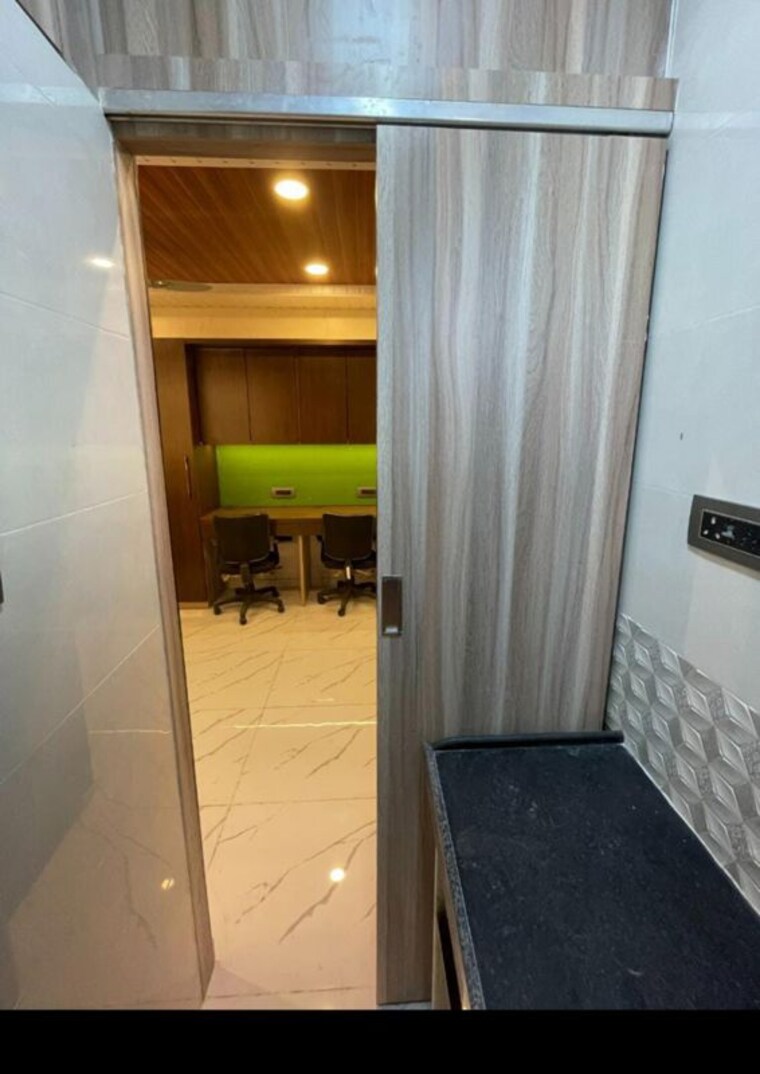 Bathroom, haware-infotech-park Commercial Office Space 500 Sq.Ft. In Vashi Sector 30a Navi Mumbai 10116235