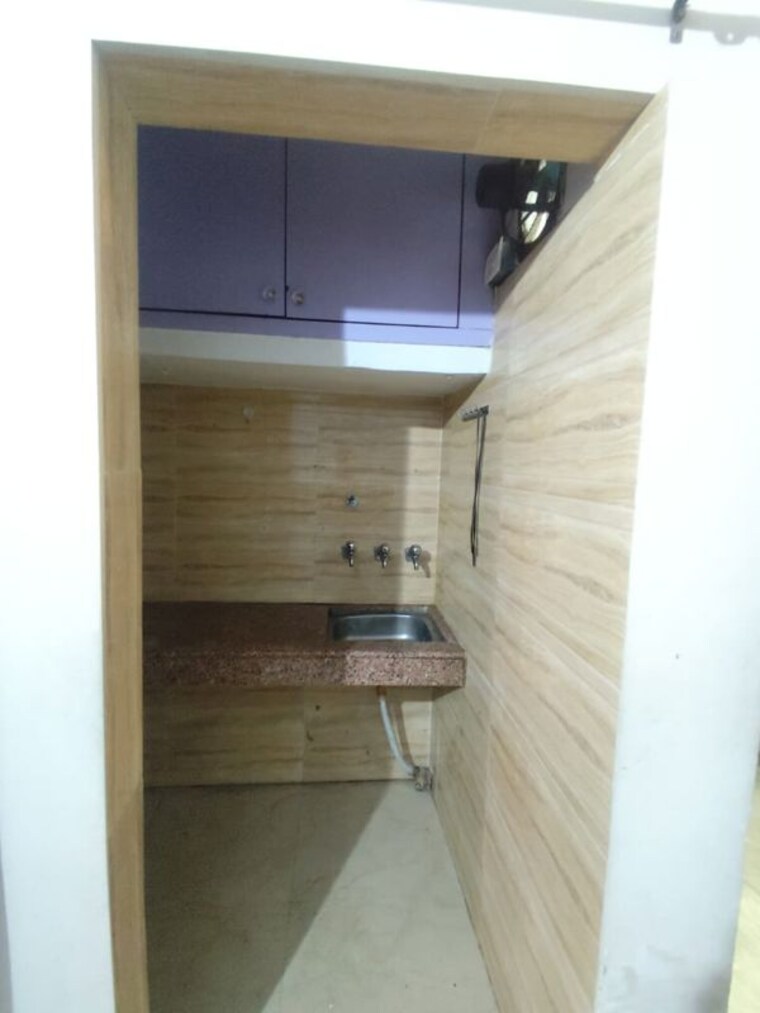 Kitchen/pantry, sector 19 1 Bedroom 850 Sq.Ft. Builder Floor In Sector 19 Noida 10116238