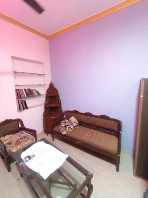 1 BHK Builder Floor – Entrance View at Sector 19 - for Rent