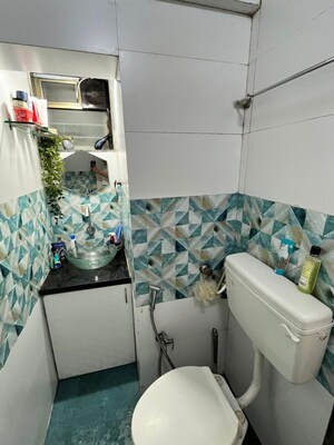 Attached Bathroom in 2 BHK Apartment at Andheri West – for Rent