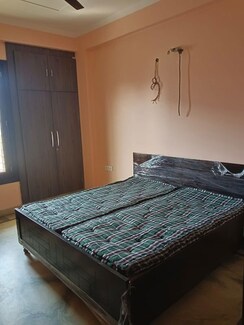 1.5 BHK Independent House For Rent in Sector 55