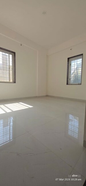 Room in 3 BHK Apartment at Anant Nagar – for Sale