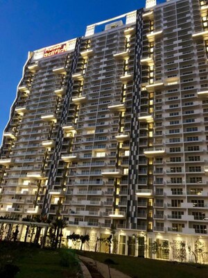 4 BHK Apartment – Exterior View View at Prateek Edifice, Sector 107 - for Rent