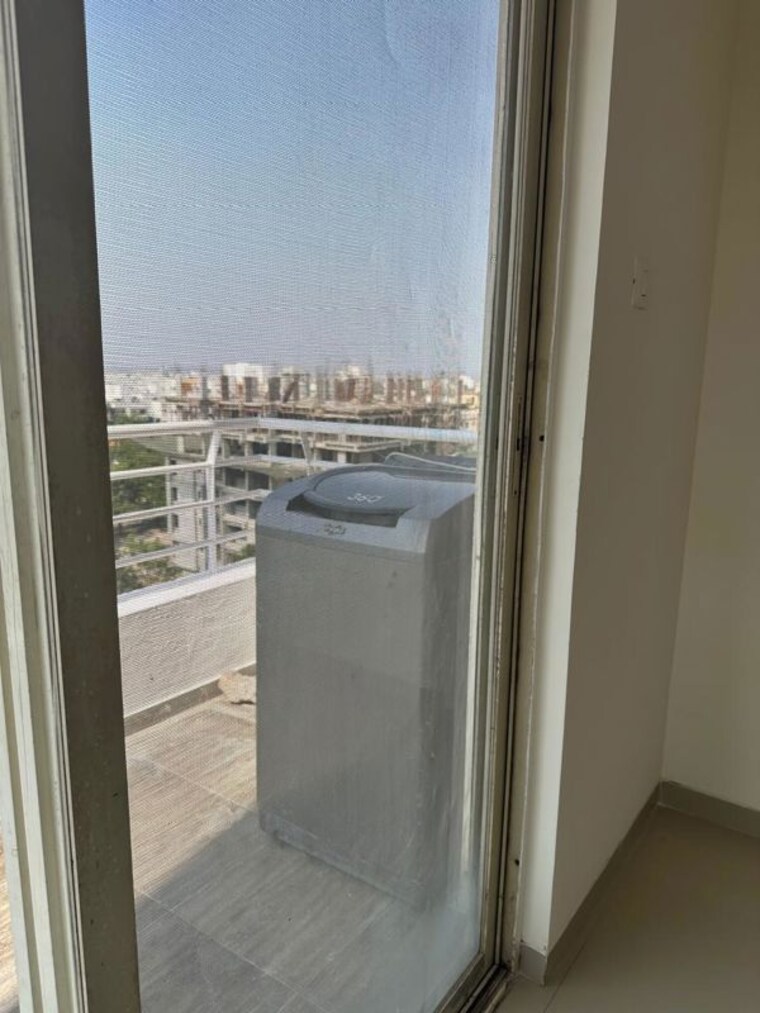 Balcony, supertech-defence-colony-phase-ii 2 Bedroom 753 Sq.Ft. Apartment In Wagholi Pune 10116258