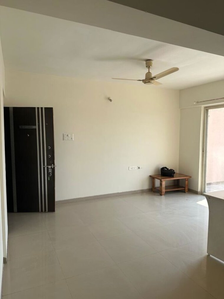 Master Bedroom, supertech-defence-colony-phase-ii 2 Bedroom 753 Sq.Ft. Apartment In Wagholi Pune 10116258