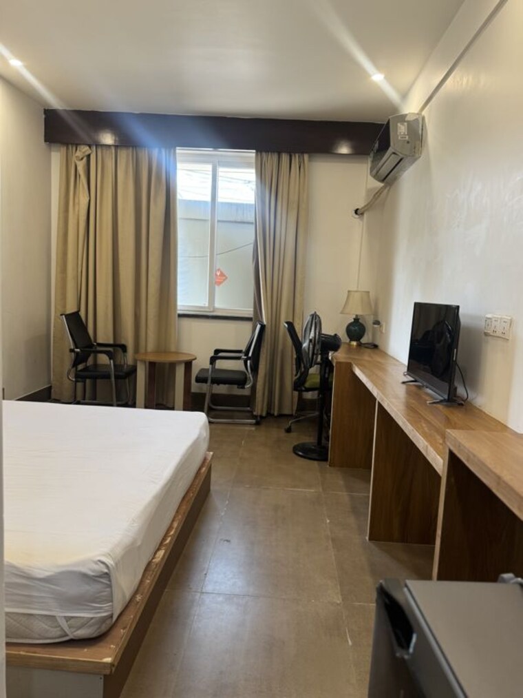 Bedroom, dlf phase i Pg For Boys & Girls In Dlf Phase I 10116273