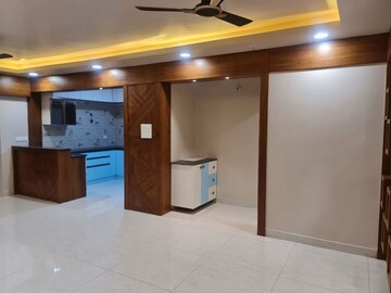 Room in 3 BHK Apartment at Vasavi GP Trends, Nanakramguda – for Rent