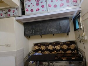 Bedroom in 1 RK Apartment at Andheri West – for Rent