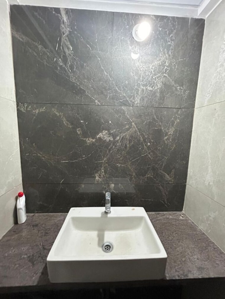 Bathroom, meenakshi-apartments-ravet 2 Bedroom 950 Sq.Ft. Apartment In Ravet Pune 10116321