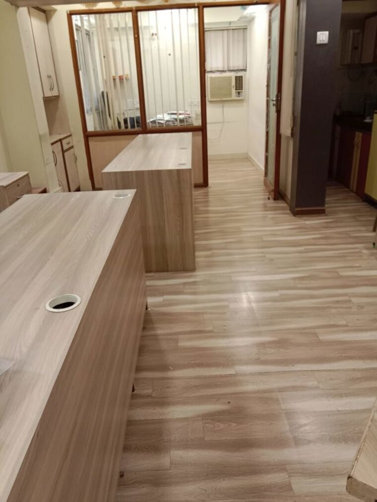 Balcony, purshottam-residency Commercial Office Space 350 Sq.Ft. In Thane West Thane 10116324