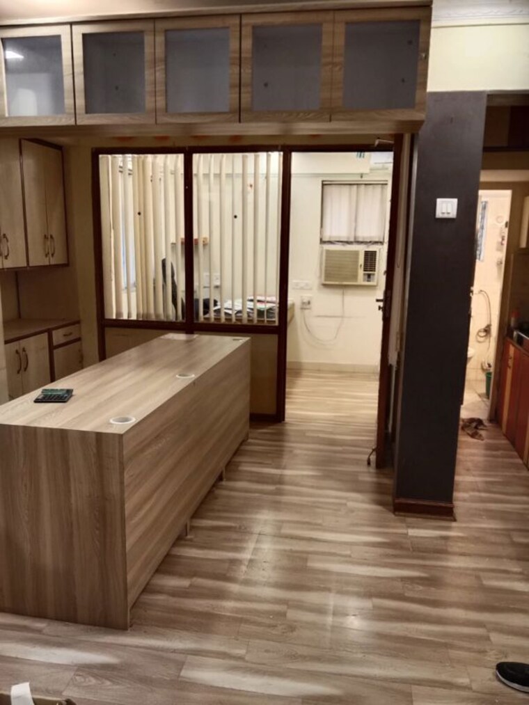 Room, purshottam-residency Commercial Office Space 350 Sq.Ft. In Thane West Thane 10116324