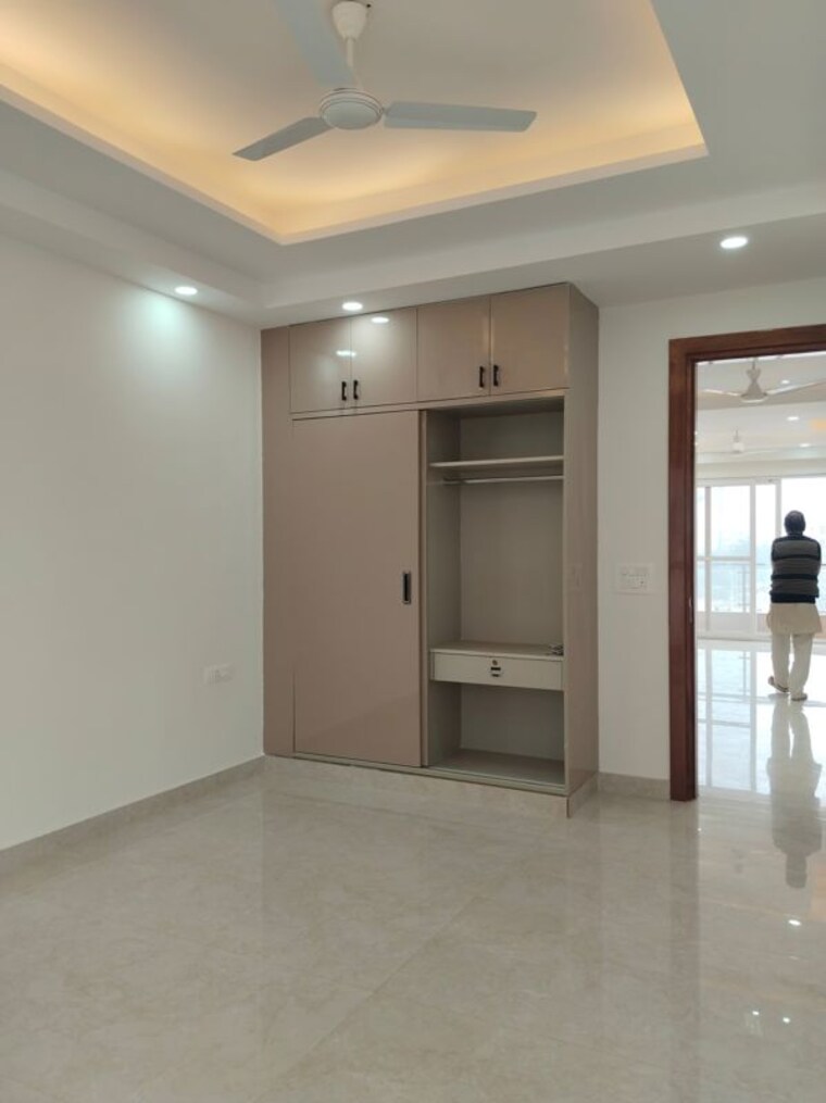 Room, shree-vardhman-victoria 3 Bedroom 1950 Sq.Ft. Apartment In Sector 70 Gurgaon 10116360