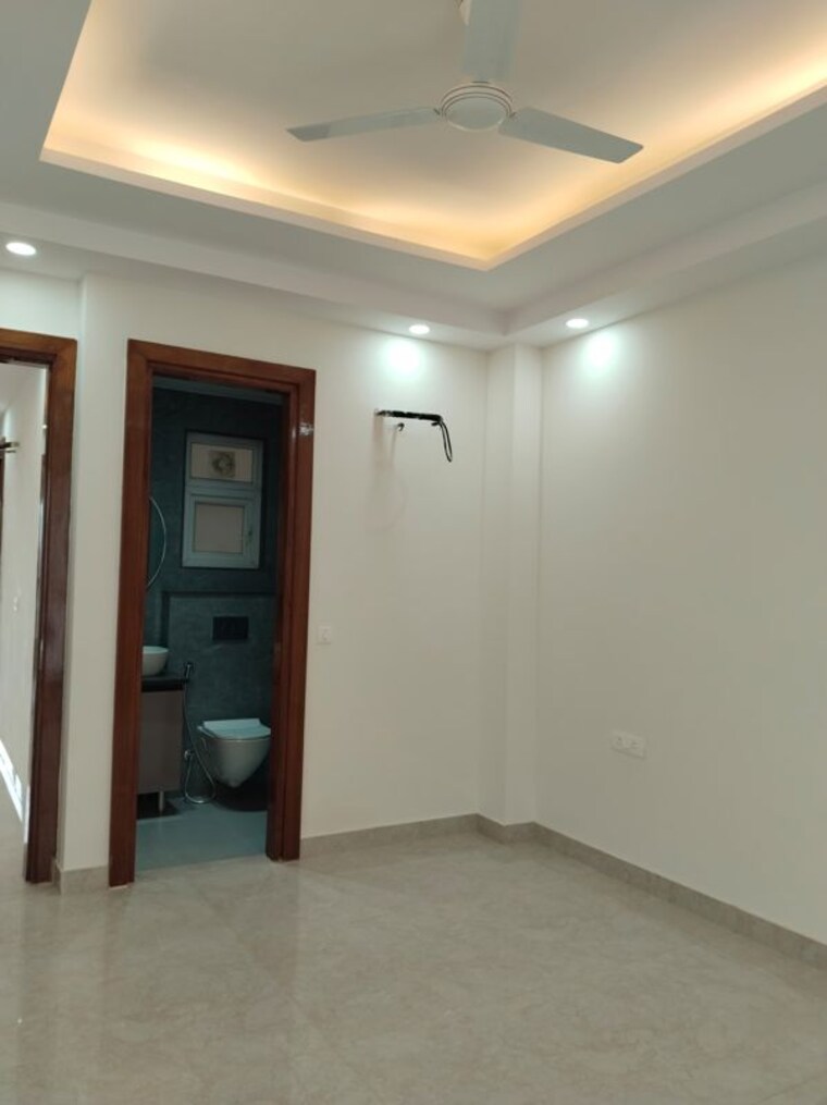 Room, shree-vardhman-victoria 3 Bedroom 1950 Sq.Ft. Apartment In Sector 70 Gurgaon 10116360