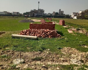  Plot – Exterior View View at Rohania - for Sale