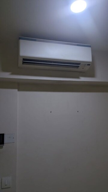 Furnished Amenities in 2 BHK Apartment at Piramal Vaikunth, Balkum Pada – for Rent