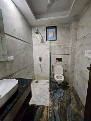 Bathroom in 3 BHK Apartment at Smart World Orchard, Sector 61 – for Sale