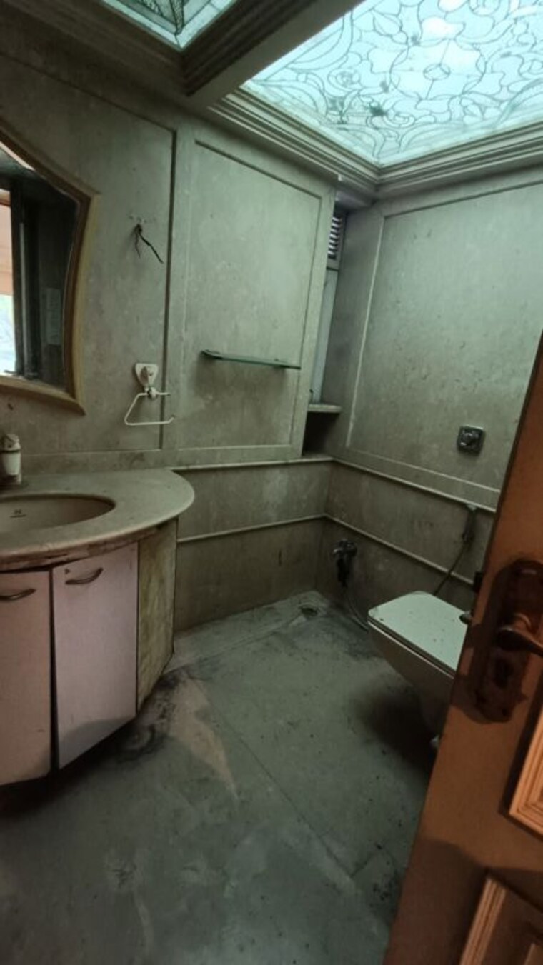 Kitchen, cuffe parade 3 Bedroom 1900 Sq.Ft. Apartment In Cuffe Parade Mumbai 10116432