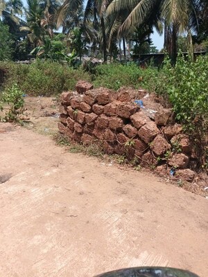  Plot For Sale in Majali
