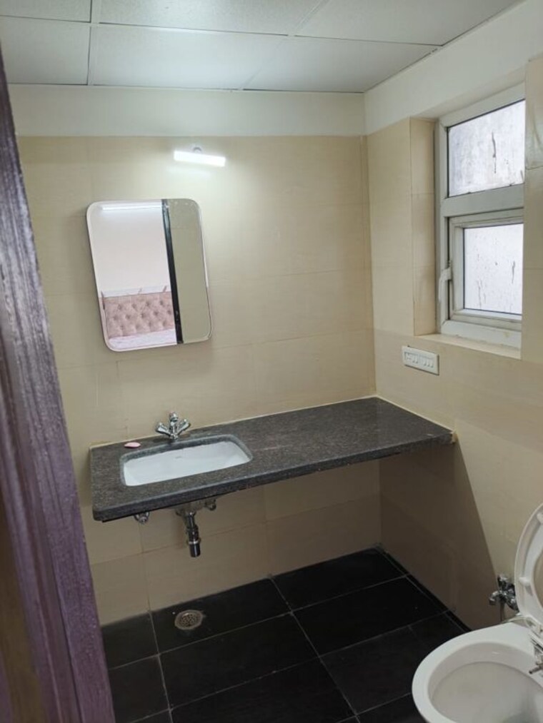 Kitchen, bptp-park-grandeura 3 Bedroom 1607 Sq.Ft. Apartment In Sector 82 Faridabad 10116434