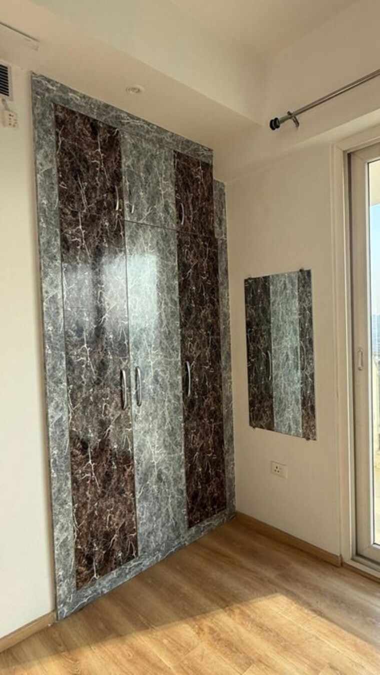 Living Room, mahagun-mezzaria 3.5 Bedroom 2510 Sq.Ft. Apartment In Sector 78 Noida 10116471