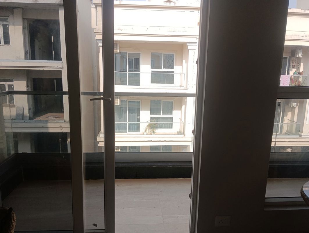 2.5 BHK + Study Room Builder Floor For Rent in Signature Global City 92