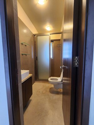 Washroom in 2 BHK Apartment at Ashford Casa Grande, Lower Parel – for Rent