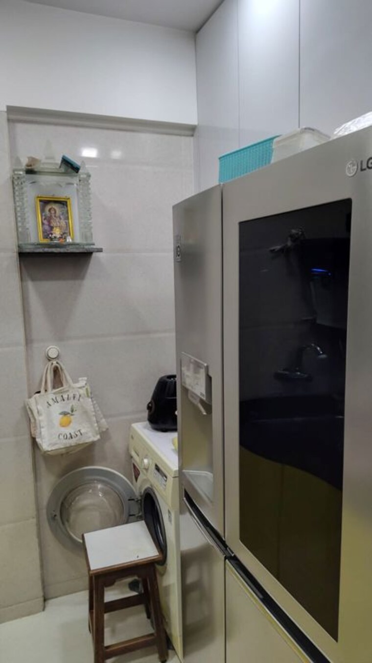 Attached Bathroom, chandak-paloma 1 Bedroom 675 Sq.Ft. Apartment In Goregaon East Mumbai 10013349