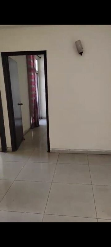 3 BHK Apartment For Rent in Mahagun Mahagunpuram II, Lal Kuan