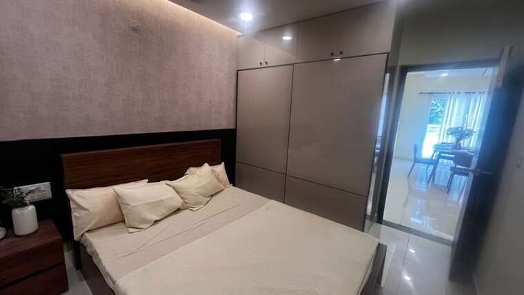 Bathroom, perungalathur 3 Bedroom 1799 Sq.Ft. Apartment In Perungalathur Chennai 10116526