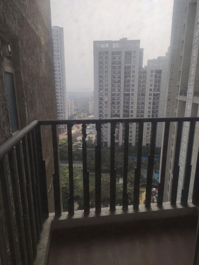 Balcony, mapsko-mount-ville 3 Bedroom 1490 Sq.Ft. Apartment In Sector 79 Gurgaon 10116562