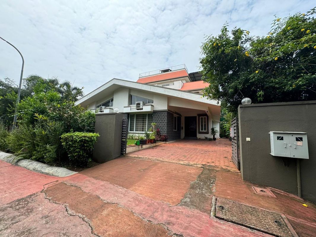 4 BHK + Servant Room,Extra Room Independent House For Rent in Vighnaharta Society Pimple Nilakh