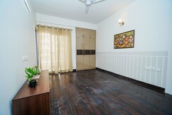 2.5 BHK + Study Room Apartment For Sale in Ajnara Le Garden