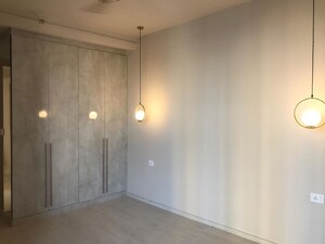 Room in 2.5 BHK Apartment at M3M Heights, Sector 65 – for Rent