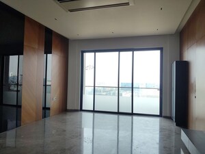 Room in 4 BHK Apartment at Myscape Isle Of Sky, Financial District – for Rent